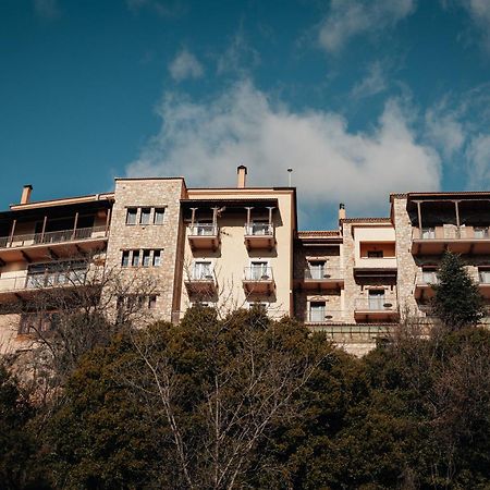 Alpen House Hotel & Suites Arachova Exteriör bild